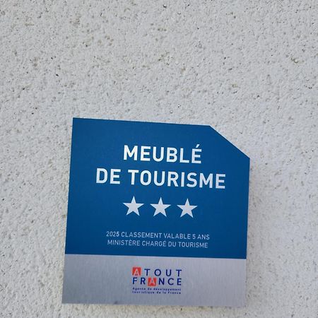 Gites Les Mondaines - Les Hirondelles Favières Eksteriør billede